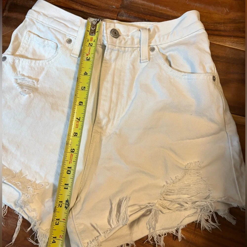 Levi's White Frayed Hem High-Rise Denim Shorts